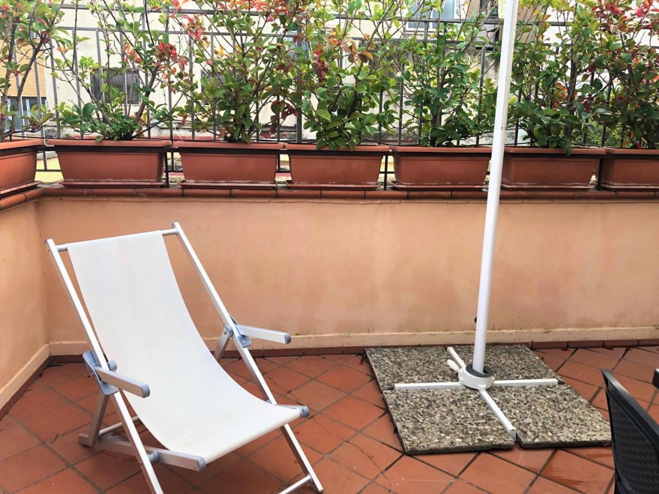 Case Vacanze " Il Duomo" Napoli Exterior foto
