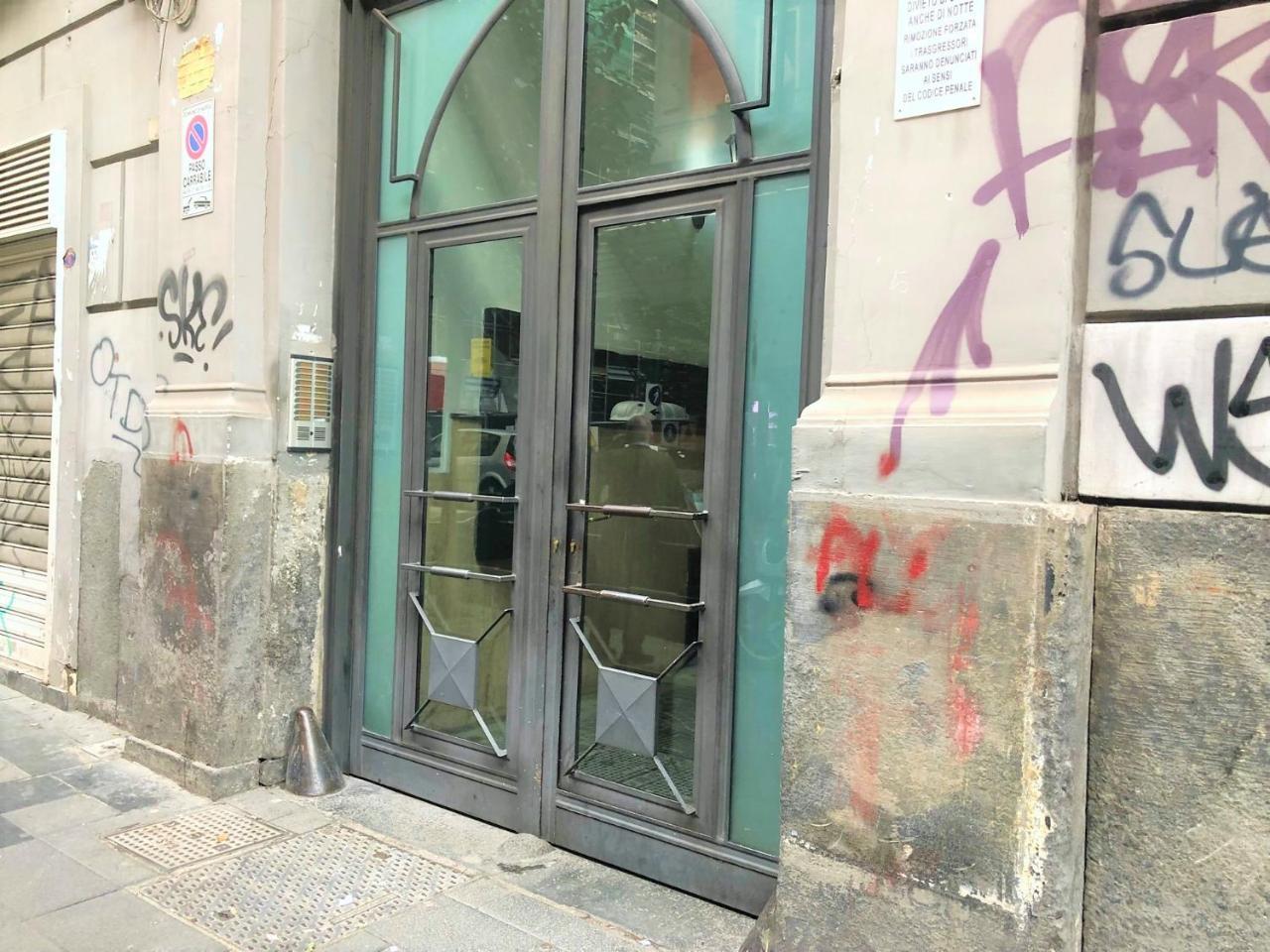 Case Vacanze " Il Duomo" Napoli Exterior foto